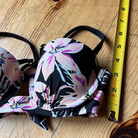 💚 3 for $15 💚 - Xhilaration Floral Swim Top Women size XS - Picture 12 of 16